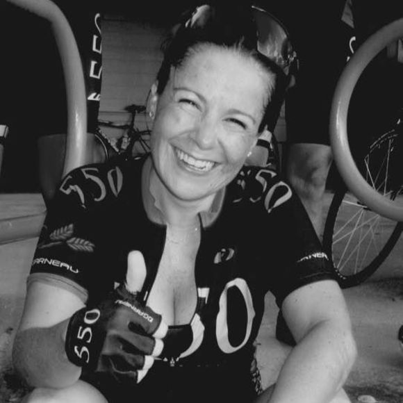 Meet your Posher, Cecilia - Picture 1 of 1